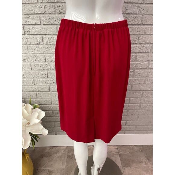 Julian Taylor Red Skirt & Jacket 2 Pcs Suit Set Size 8 - Picture 7 of 10
